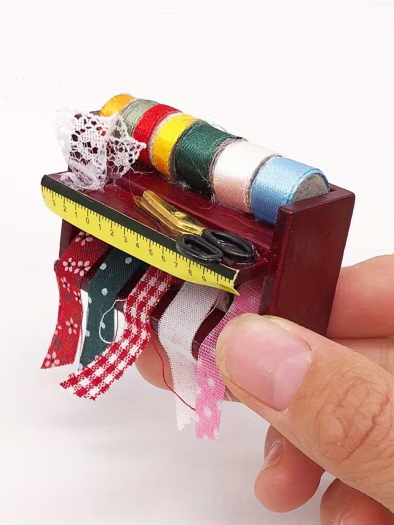 กล่องเย็บผ้าขนาดเล็กสำหรับบ้าน - Sewing Factory บทวิจารณ์และราคา